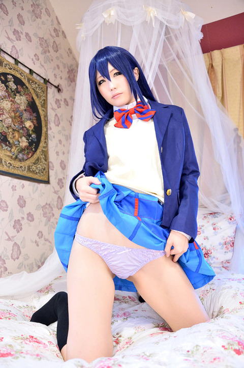 今夜のオカズに使いたいエロコスプレ画像